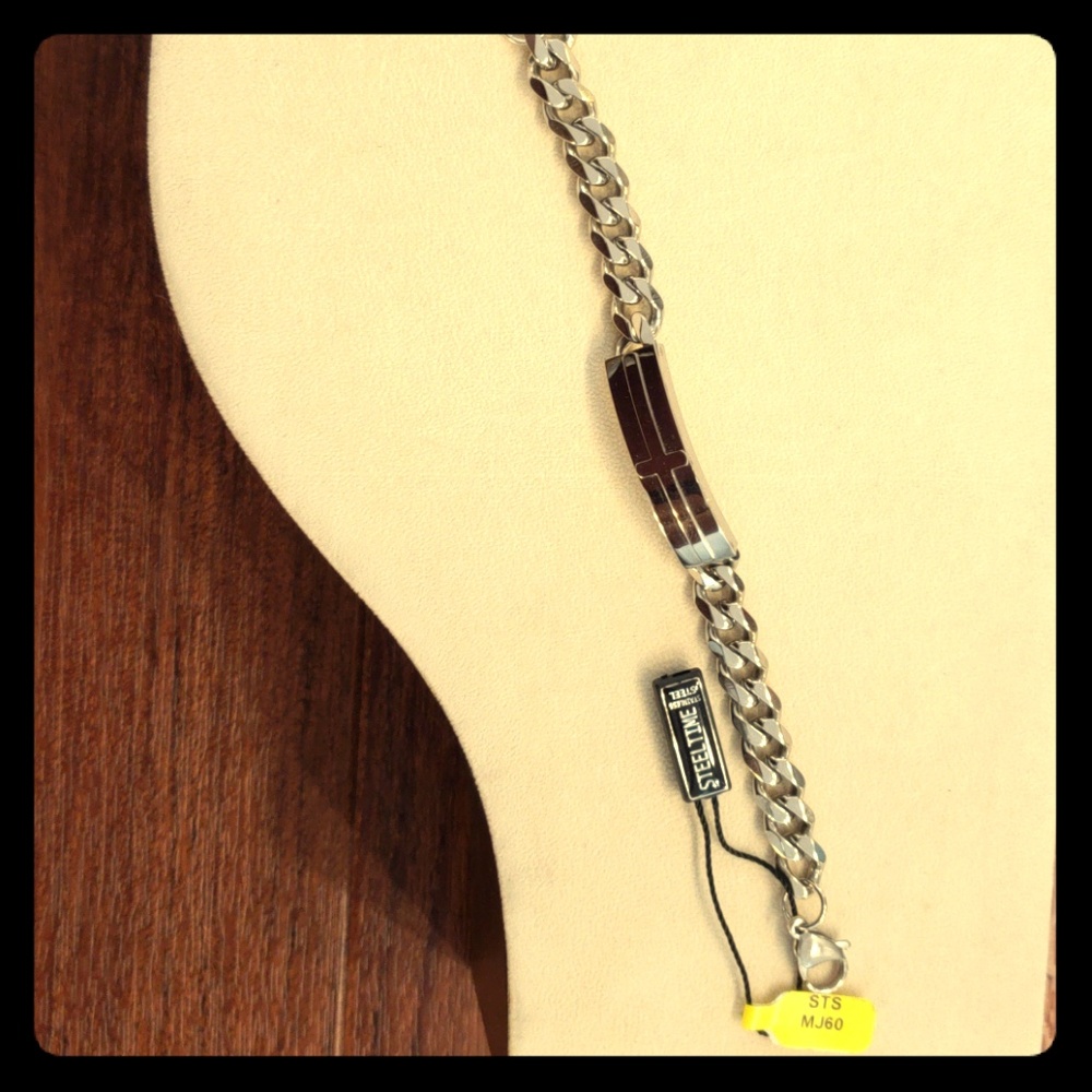Men's Stainless Steel 8.5" Bracelet Cross